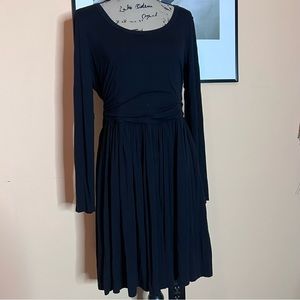💙Old Navy black classic dress